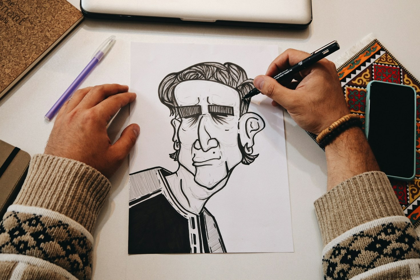 Dal foglio bianco all’emozione pura: il processo creativo